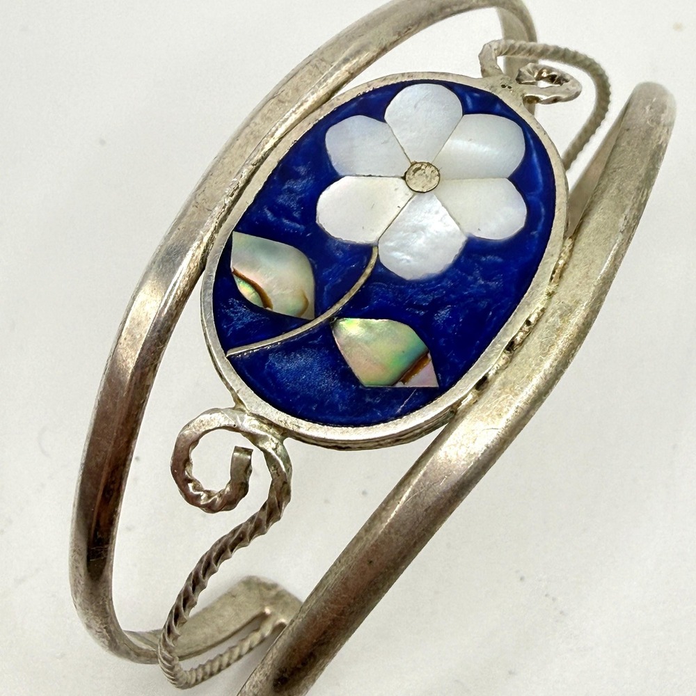 Vintage Alpaca Silver Mexican Cuff Bracelet w/ Daisy Floral Abalone Inlay